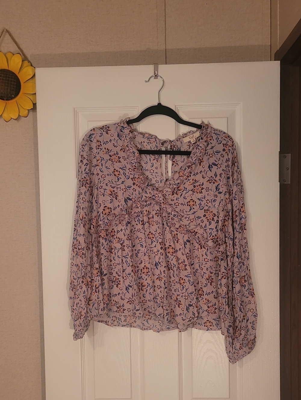 easel Lavender Floral Tie-Neck Peasant Blouse